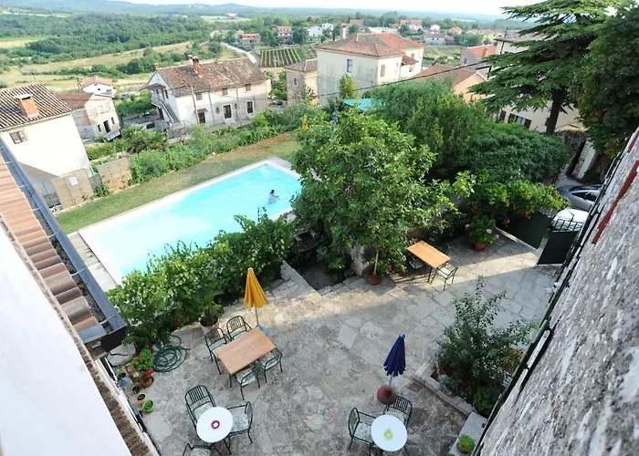 Villa Visnjan Residence 아파트